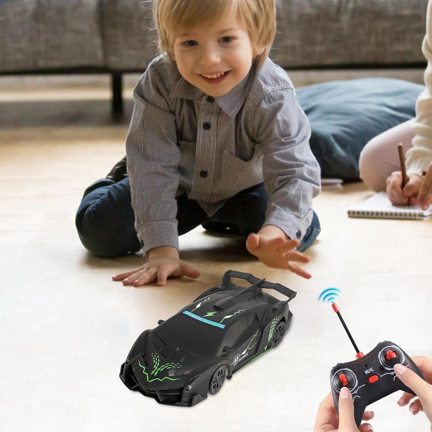 🚗  RC Auto koji se Penje po Zidu